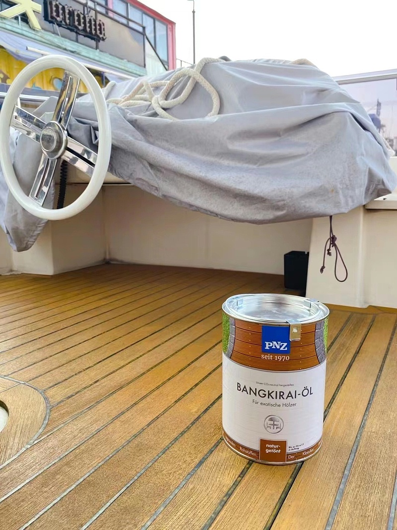 德国PNZ进口木蜡油参与私人游艇的柚木地板翻新